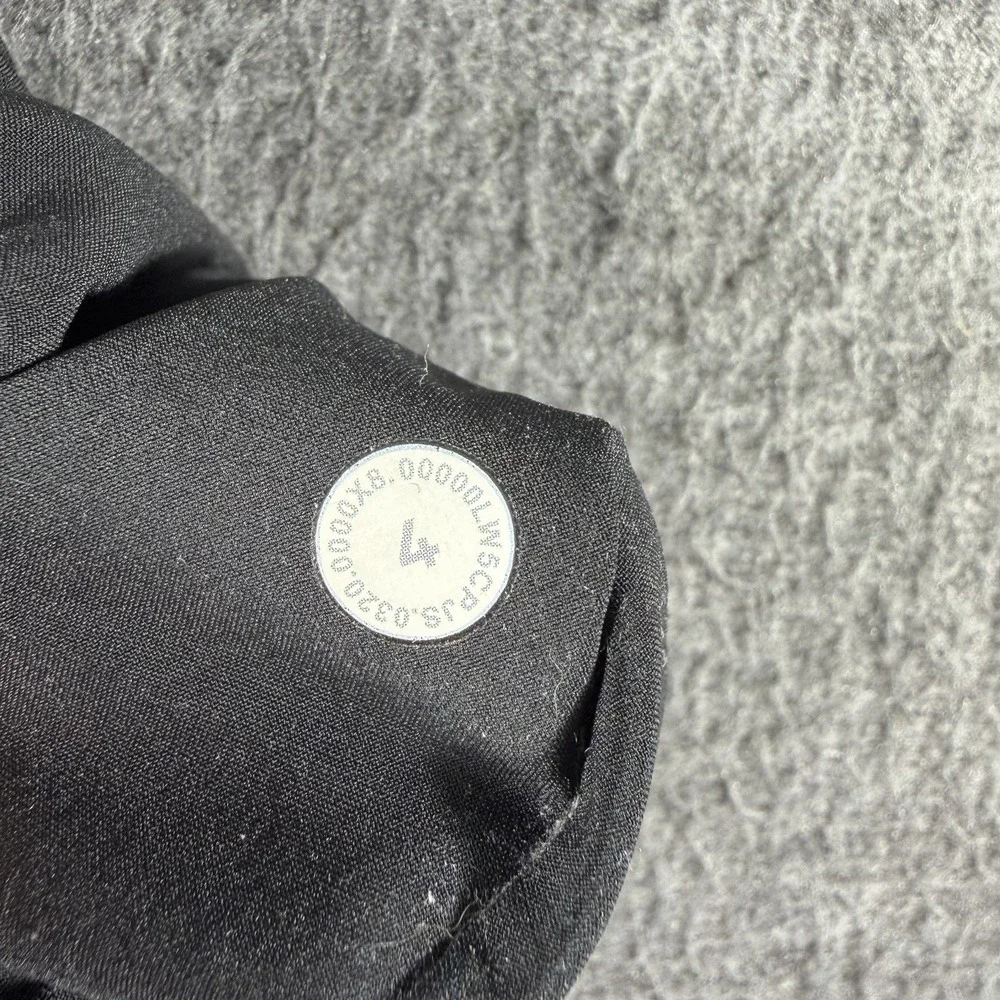 Lululemon On The Fly Jogger Women's Sz. 4 Black Performance Gym Athleisure
